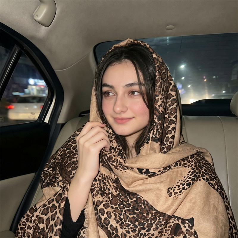 Vintage Fashion For Women - Vintage Leopard Print Hijab and Headscarf
