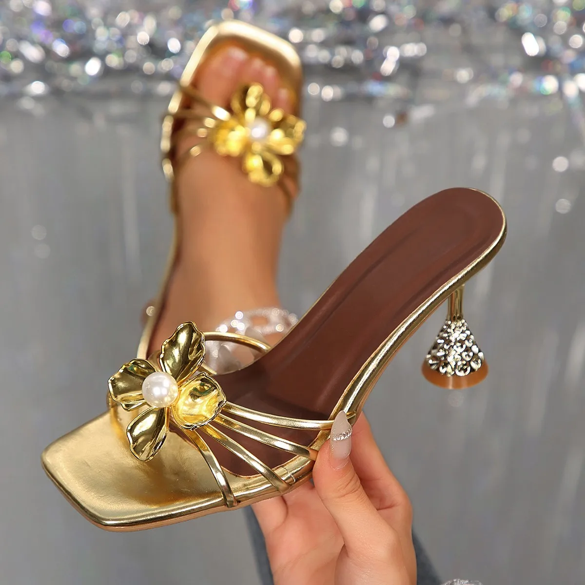 Vintage Fashion Plus Size - Vintage Metal Flower Crystal Cone Heel