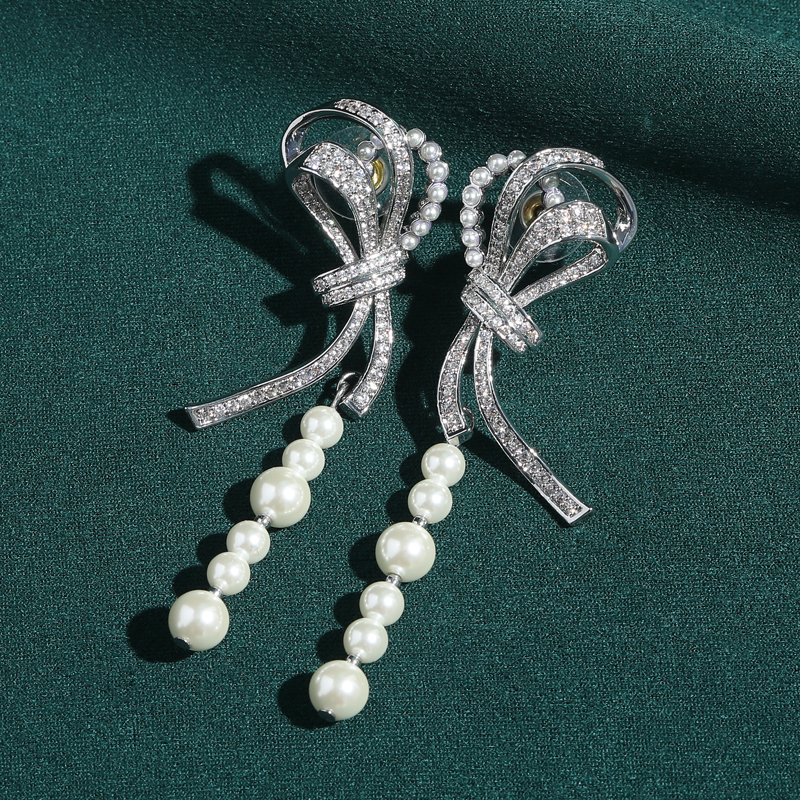 Vintage Fashion Vogue - Beads Pearl Chain Vintage Drop Earrings