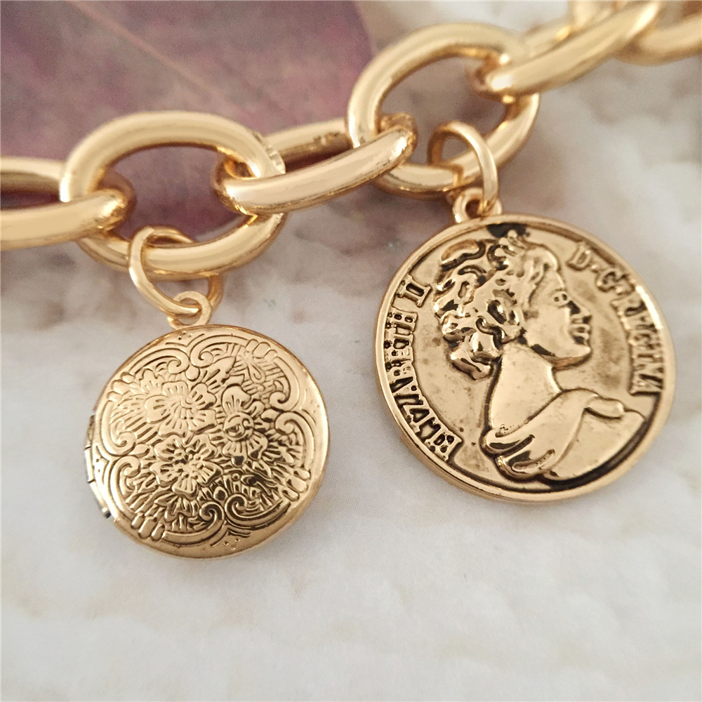 Bohemia Antique Gold Color Vin - Vintage Fashion Coloring Book 评论和价格