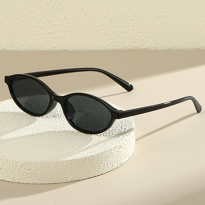 Vintage Small Cat Eye Sunglass - Vintage Fashion Images 评论和价格