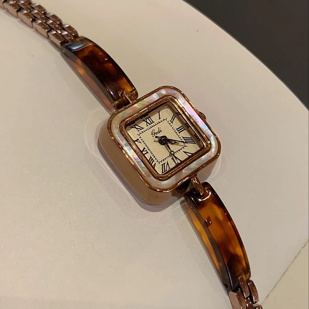 Luxury Vintage Women's Watches - Vintage Fashion Watches 评论和价格