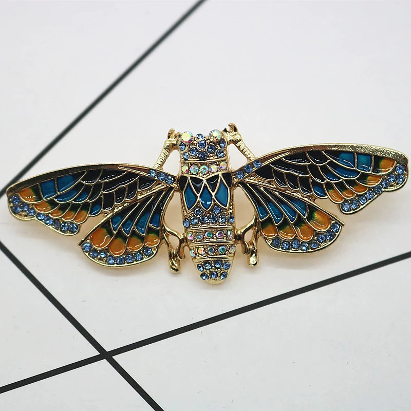 Vintage Gold-Tone Cicada Brooc - Vintage Fashion Enthusiasts 评论和价格