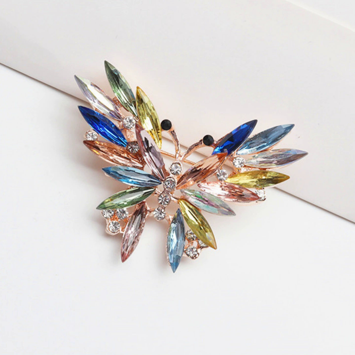 Vintage Gold-Tone Cicada Brooc - Vintage Fashion Enthusiasts 评论和价格
