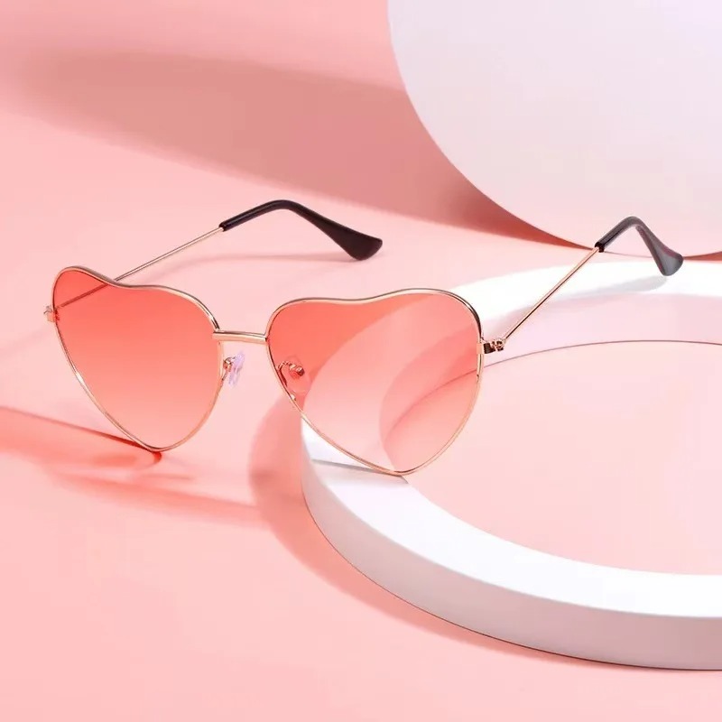 Fashion Heart Shaped Metal Sun - Vintage Fashion Images 评论和价格