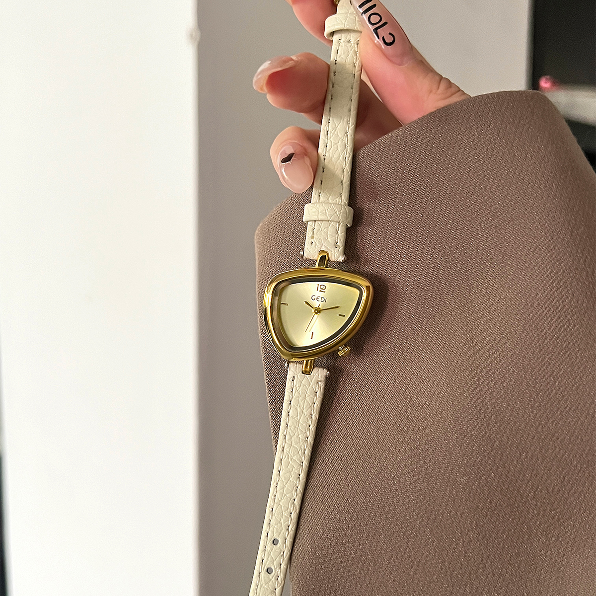 GEDI Vintage Watch Leather Lig - Vintage Fashion Watches 评论和价格