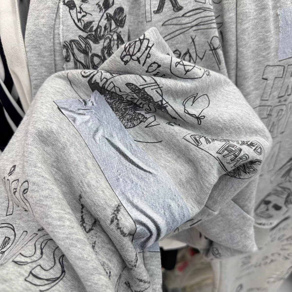 Retro Graffiti Character Lette - Retro Track Pant 评论和价格