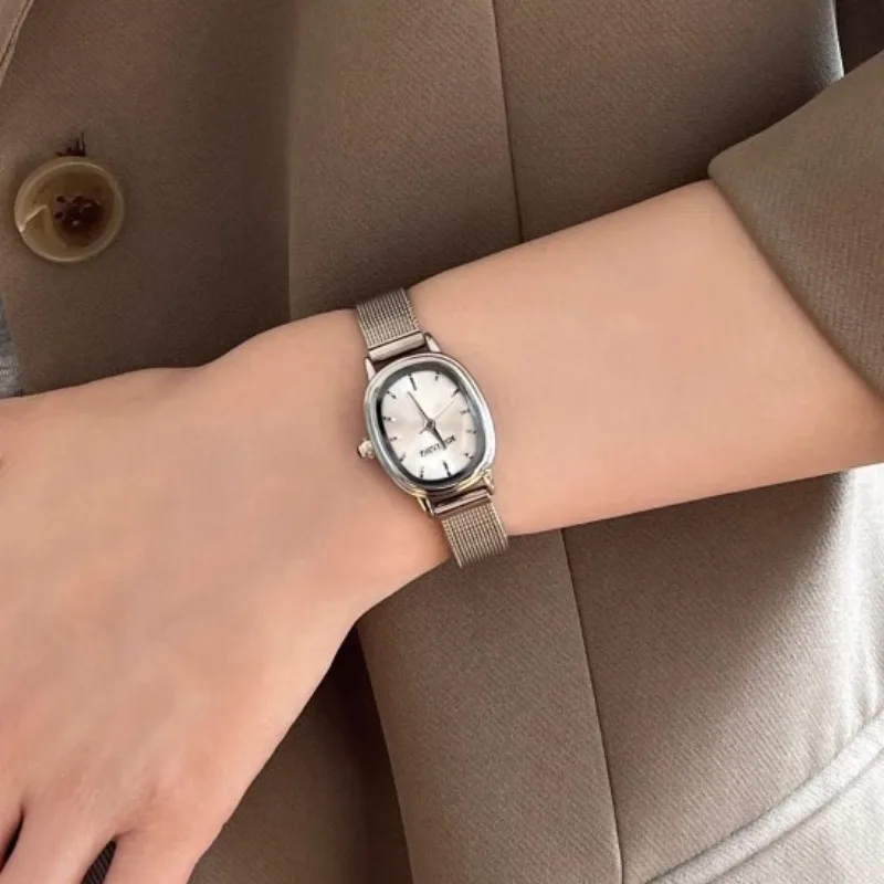 Small Oval Dial Green Watch Si - Vintage Fashion Watches 评论和价格